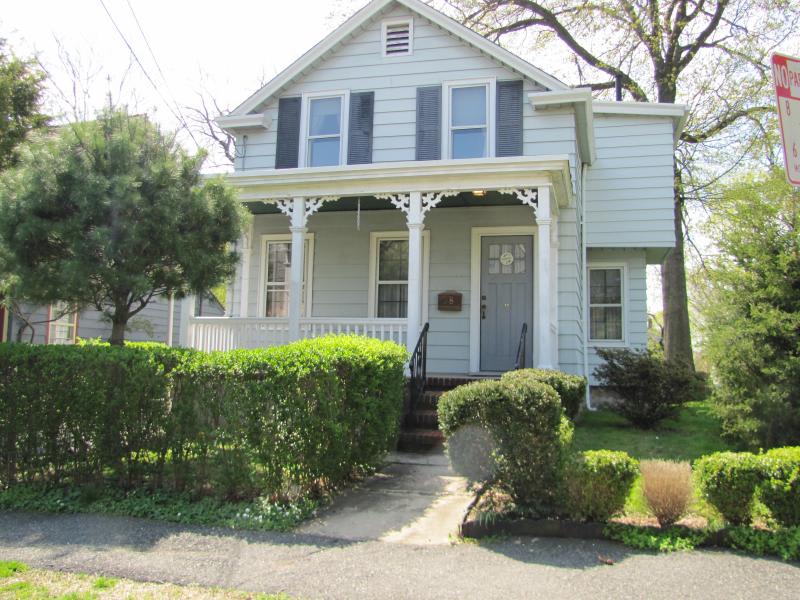 28 TAYLOR ST