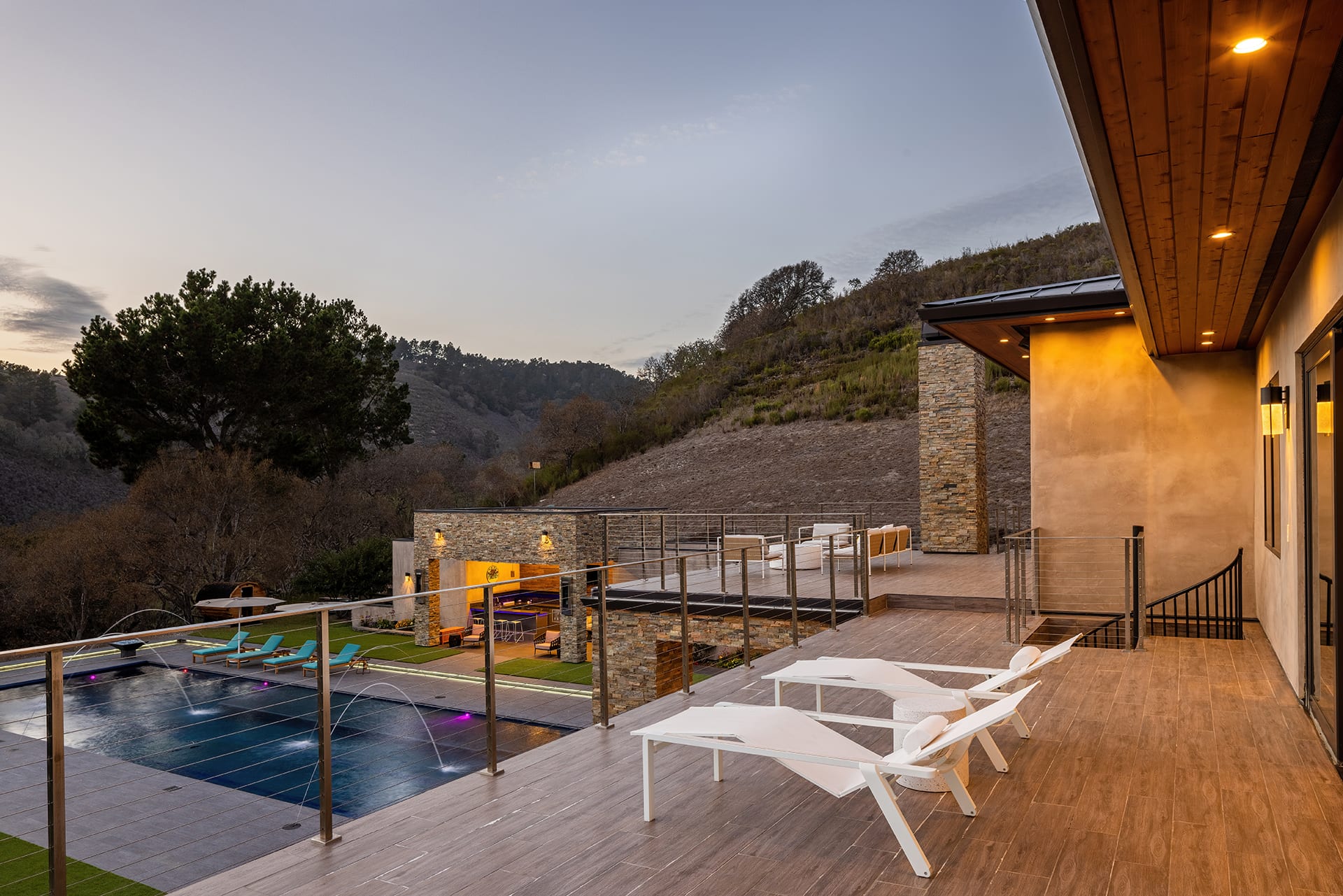 Contemporary Turn-Key Estate in Tehama - 10 Alta Madera Ave