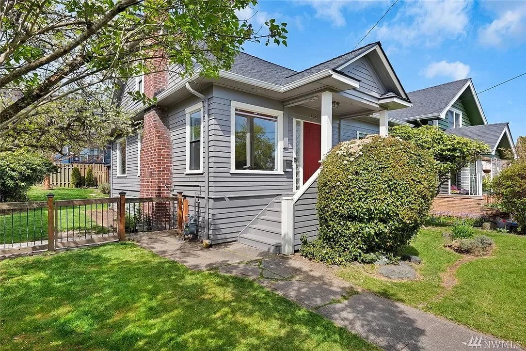 1525 42nd Ave SW