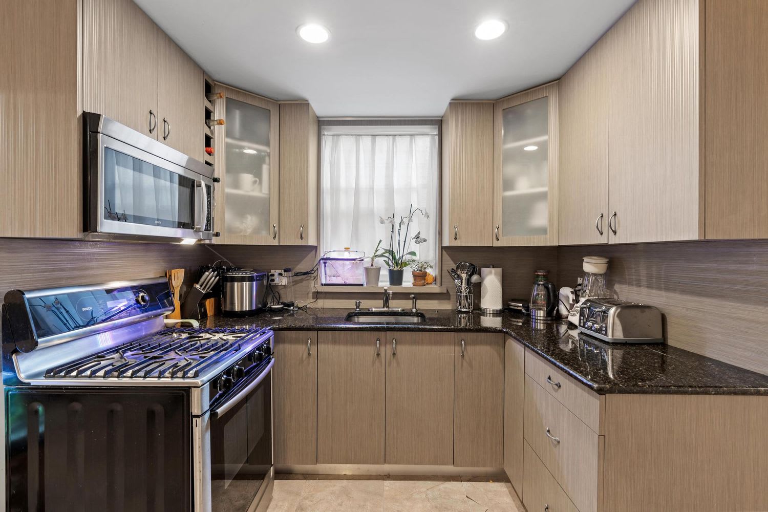 729 Kathleen Place