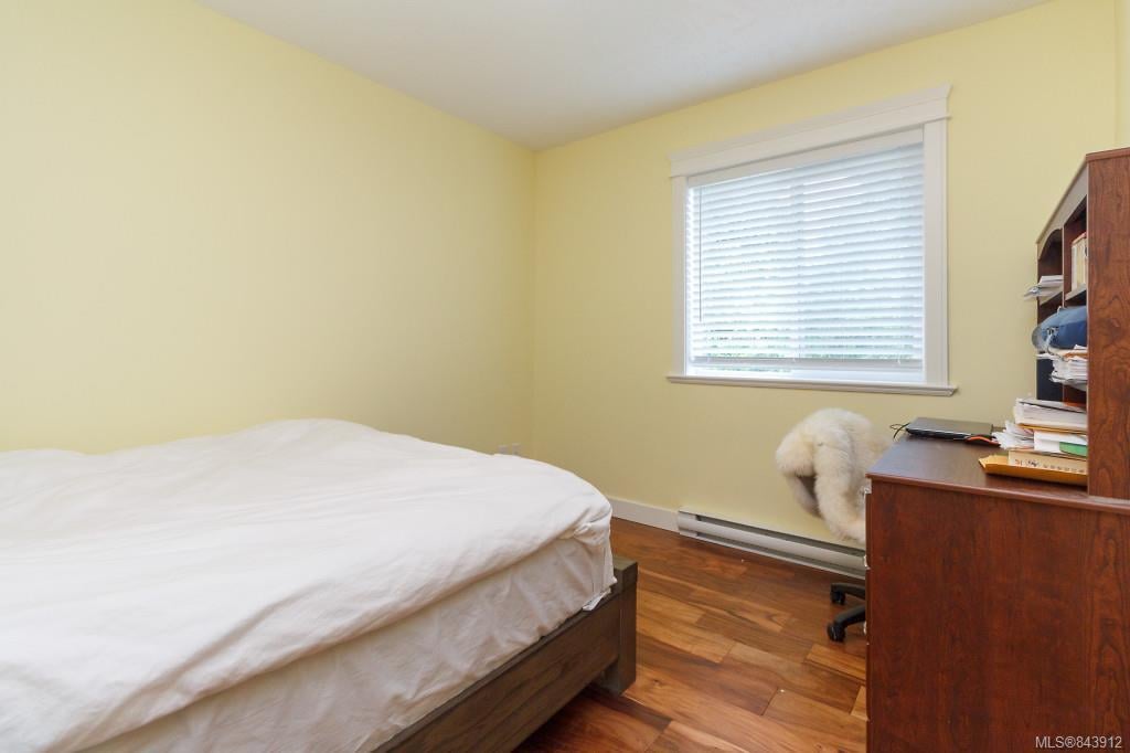 3236 Frechette St, Saanich