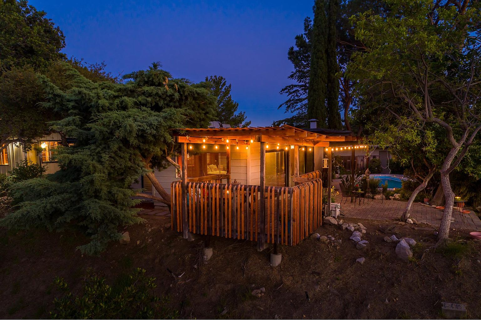 6211 Gyral Dr