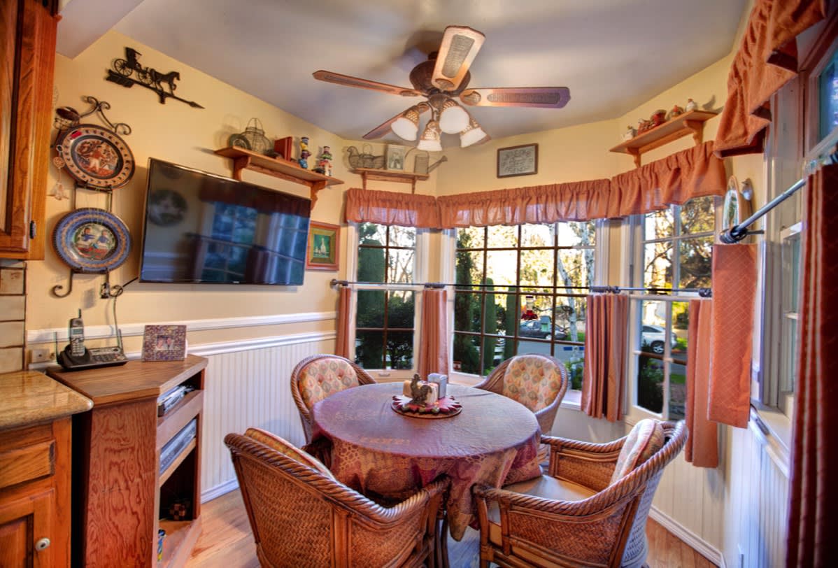 4053 Laurelgrove Ave, Studio City, CA