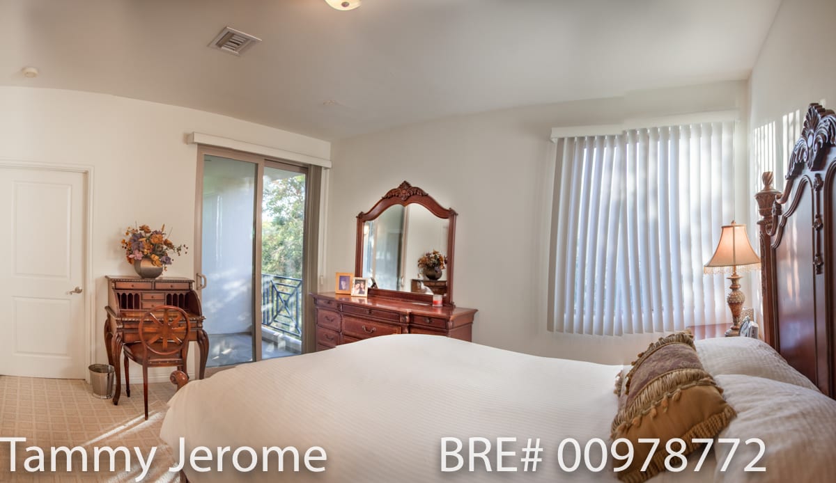 11444 Moorpark St 104 & 103 Studio City, CA
