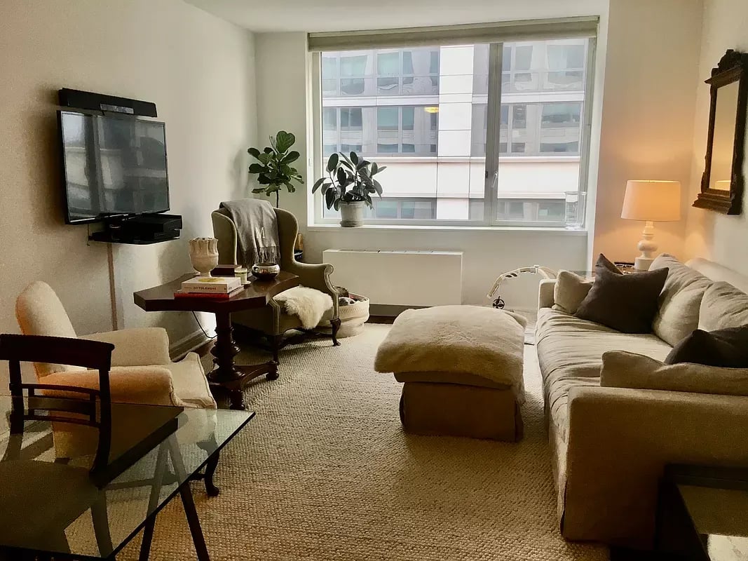 100 Riverside Boulevard Unit: 8P