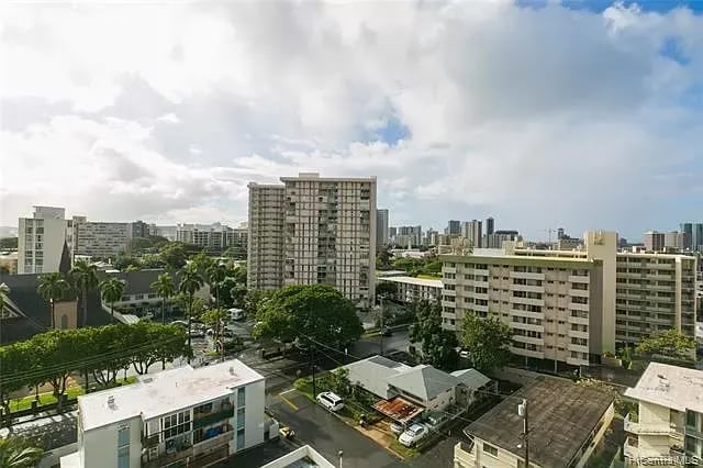 1333 Heulu St APT 1005