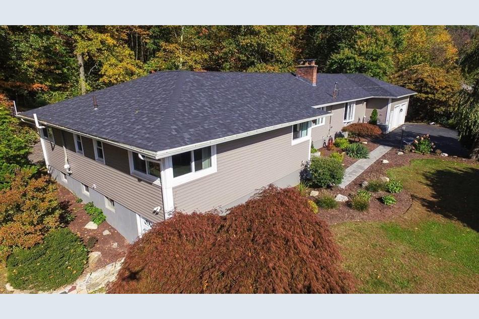 99 Woodland Rd
