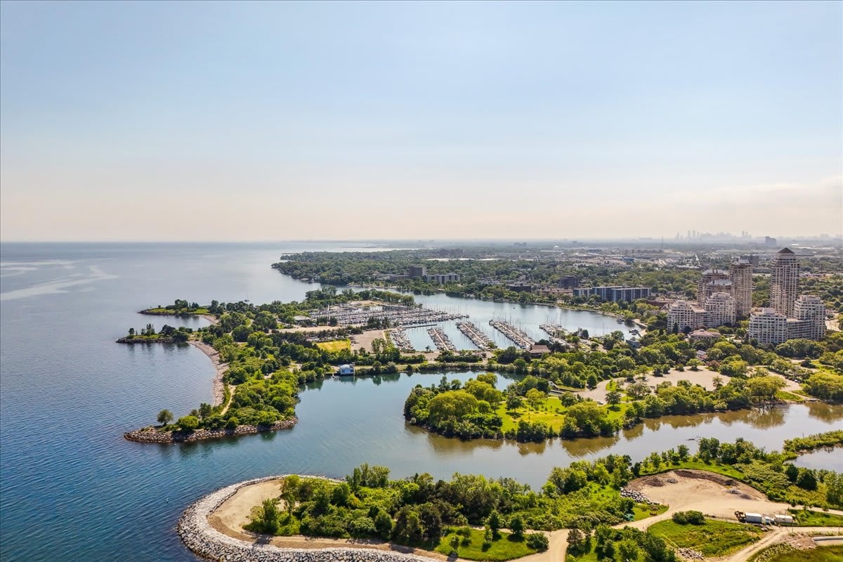 Mystic Pointe - Mimico