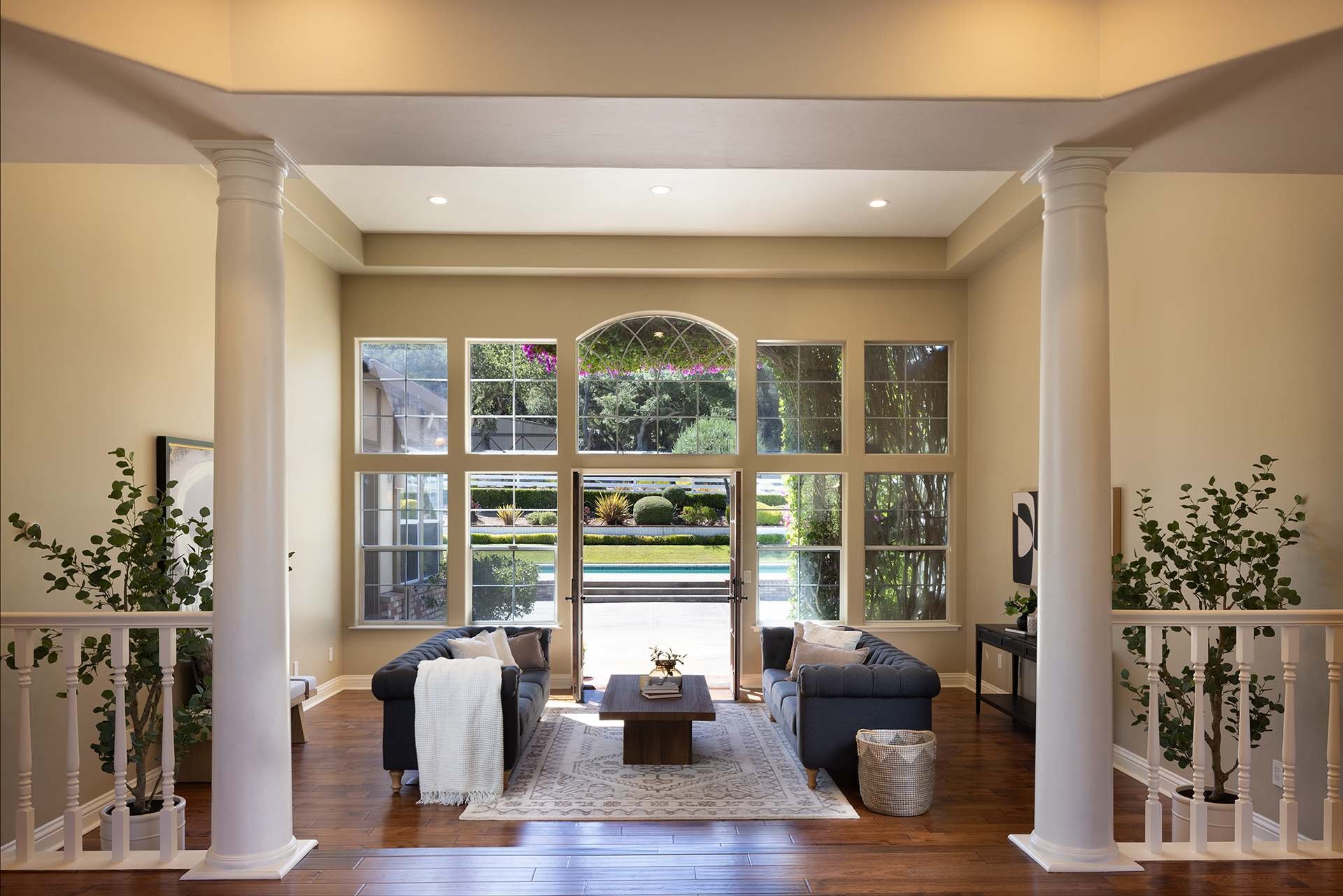 Stunning Equestrian Estate - 6 Sleepy Hollow Dr