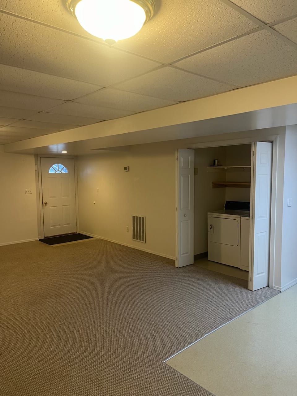Lingle Street Apartment