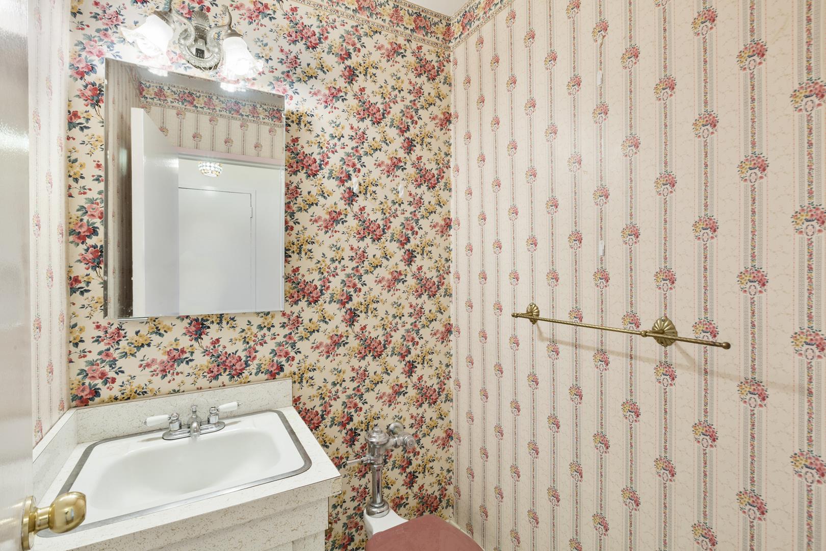 530 East 72nd Street, Apt 5-A