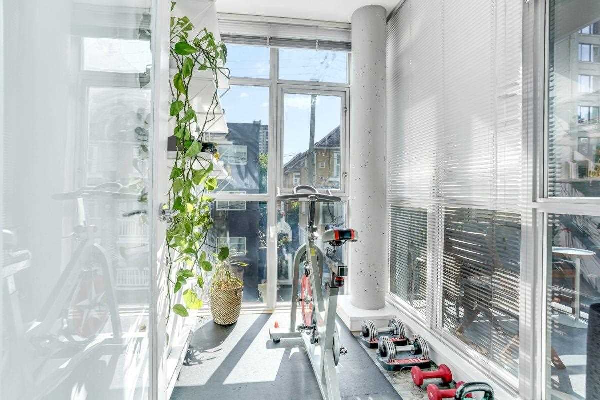 301-1050 Smithe Street, Vancouver
