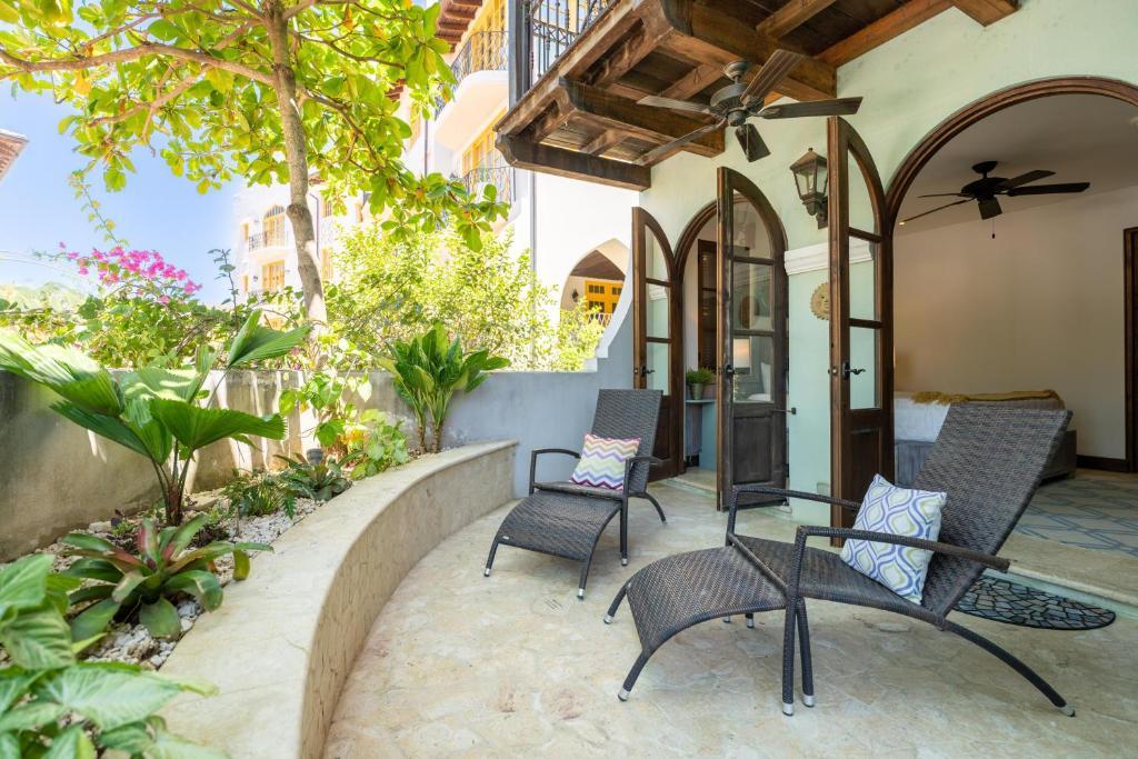 Plaza Flat with Splash Pool, Flamingo, Guanacaste