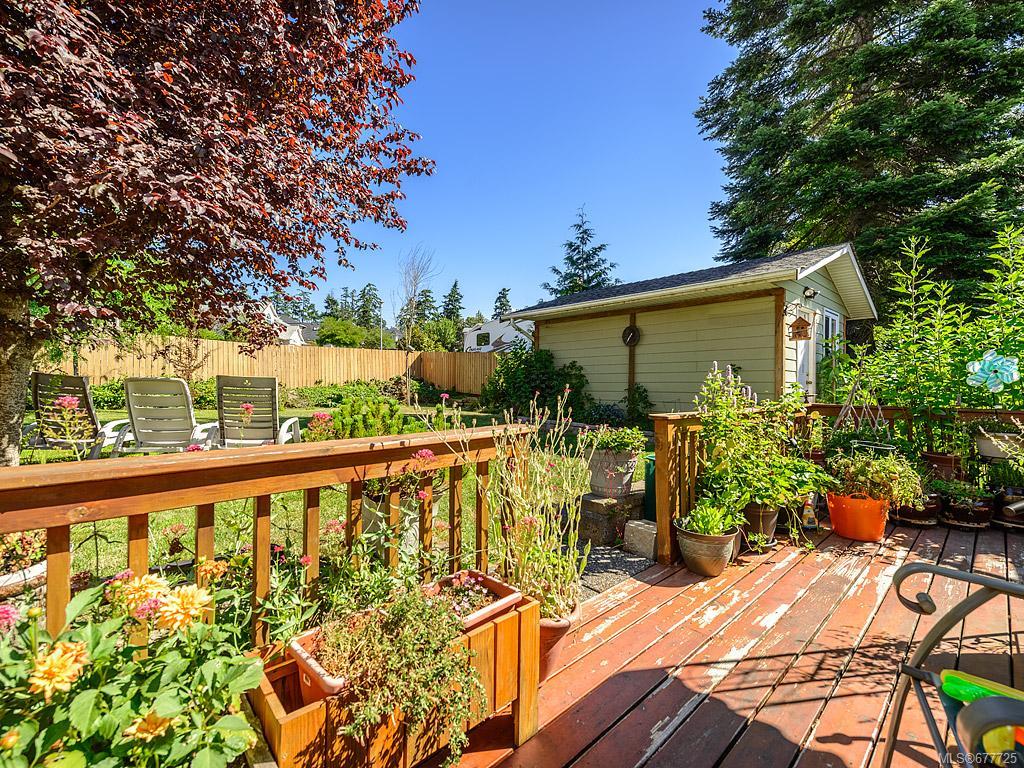 592 Atkins Ave, Langford