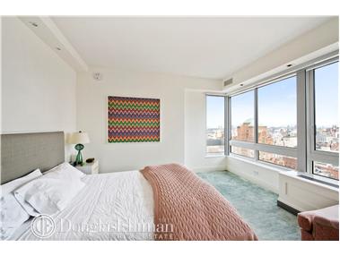 109 W 85th St