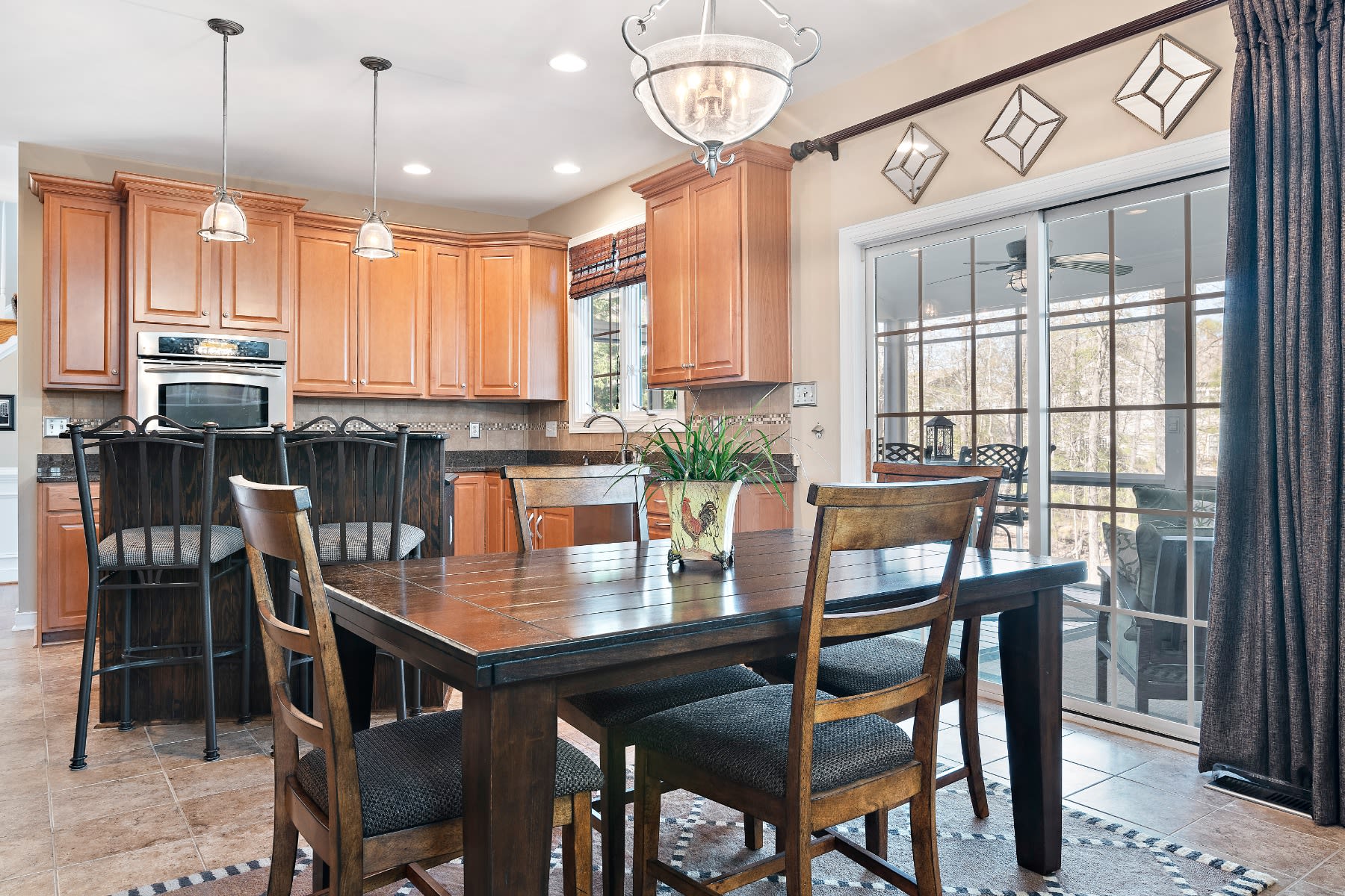 3731 Riverdowns North Drive