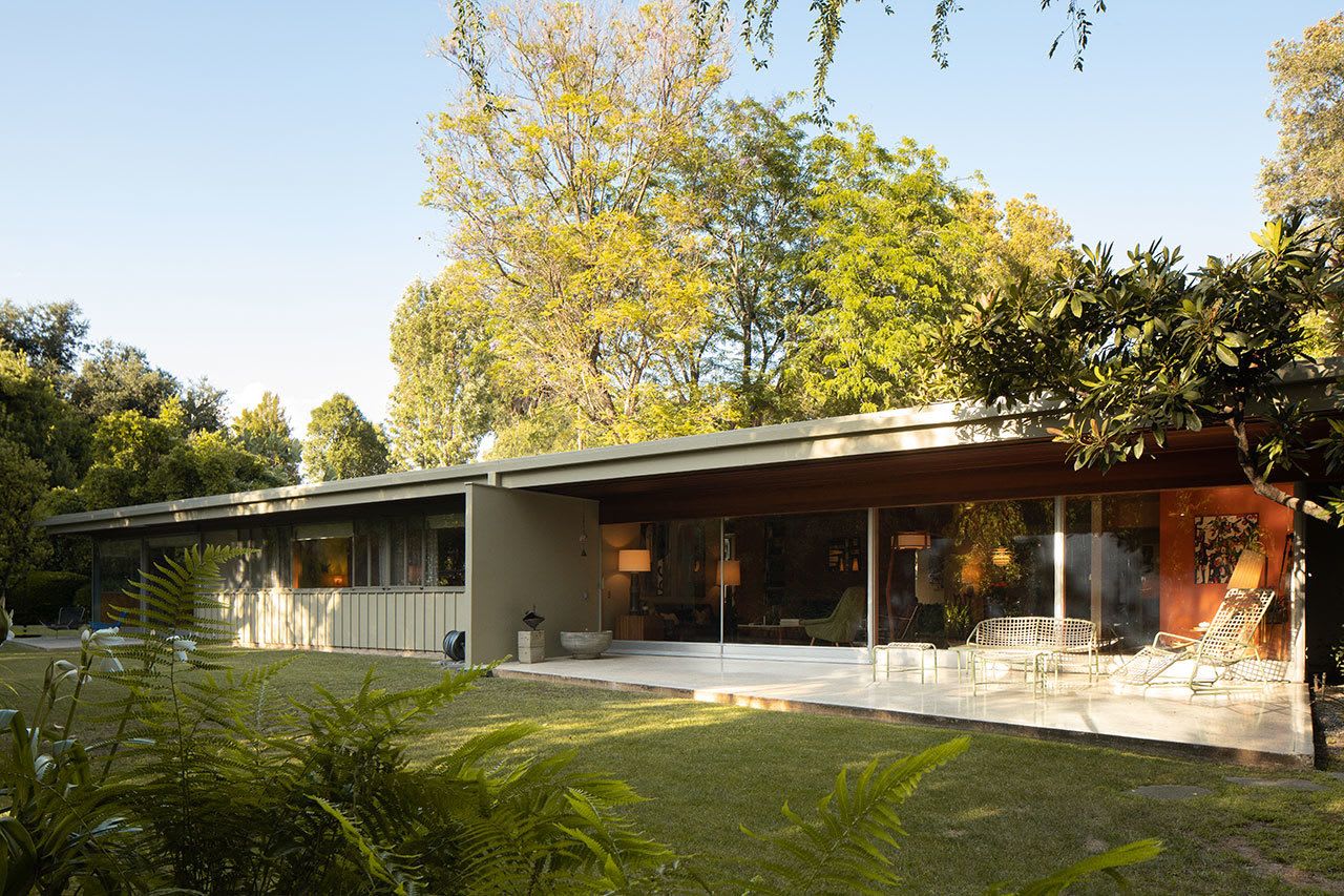 A Famed Mid-Century Modern House in South Pasadena Heads to the Market