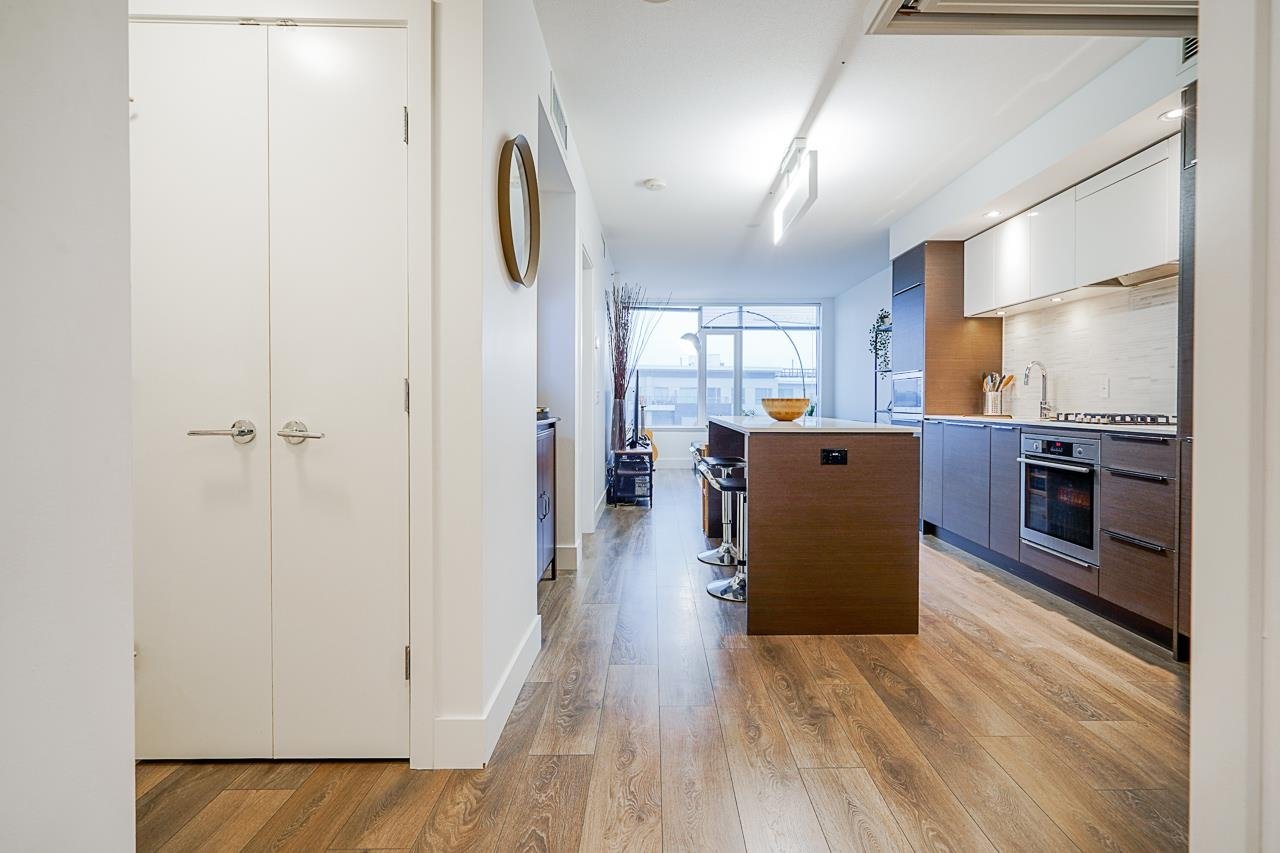 808-5233 Gilbert Rd