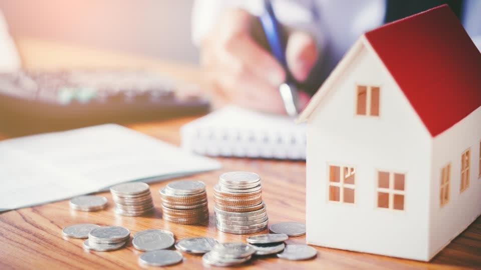 Late Making a Mortgage Payment? Here’s What You Need to Know