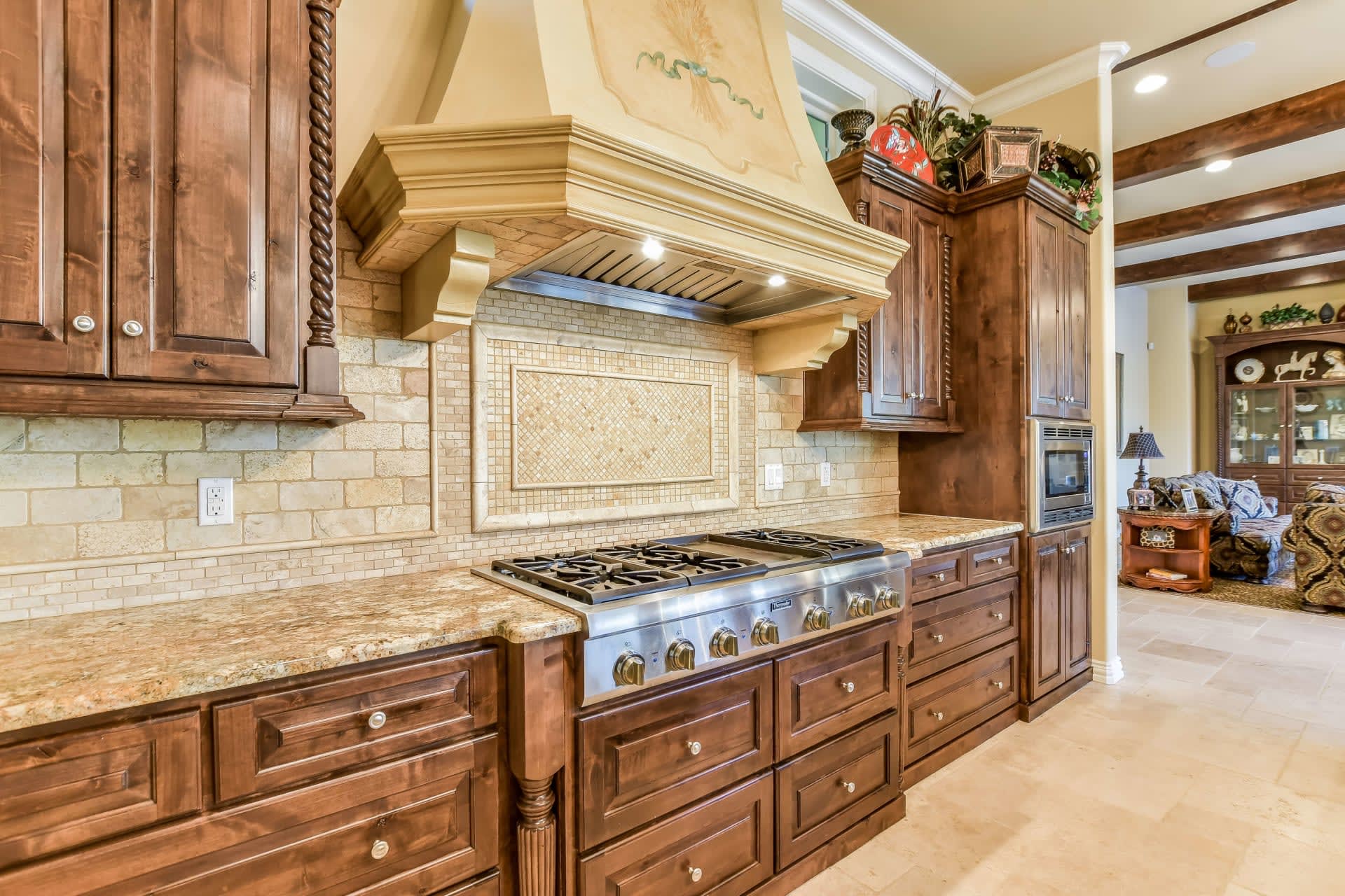8321 VERDE MESA COVE