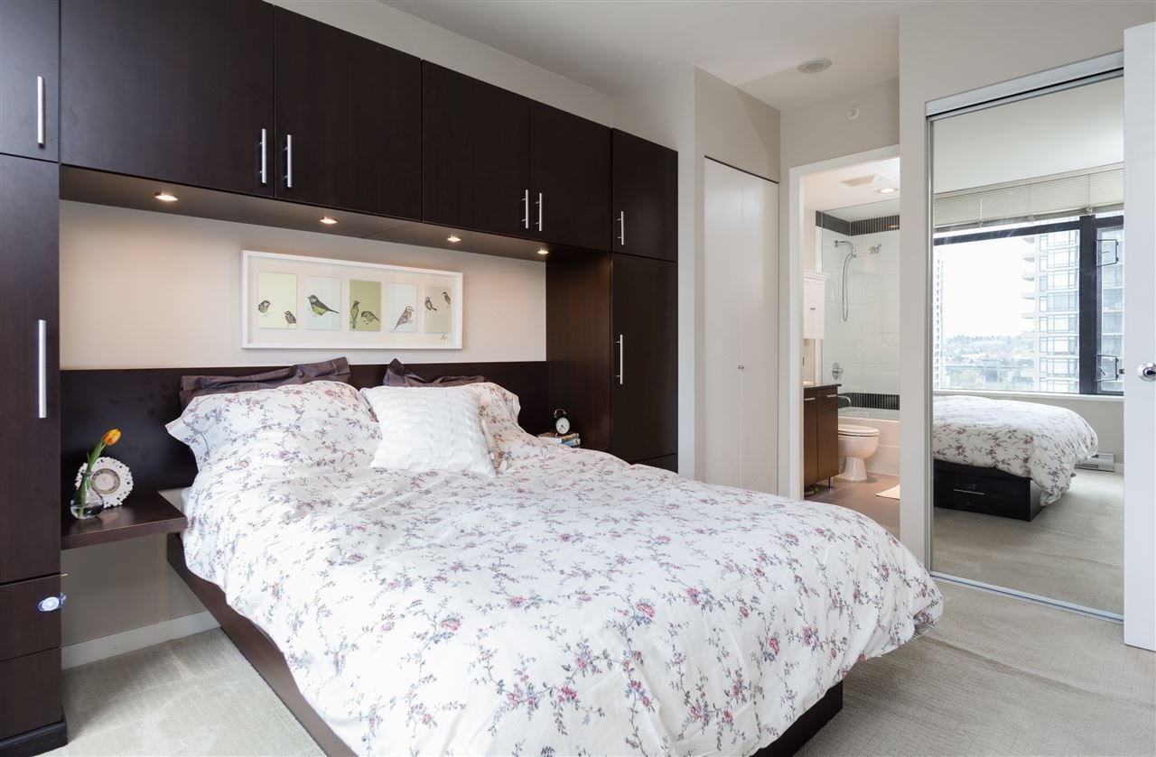 703-2355 Madison Ave