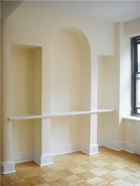 141 East 56th Street, Apt 8B