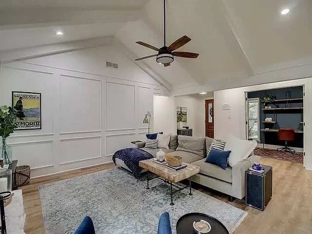 4700 Red Stone Ct