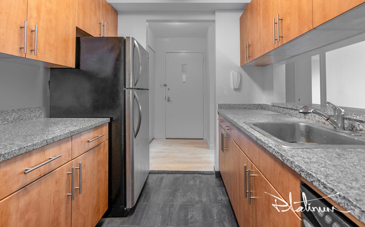 2 Gold Street, Apt 3710