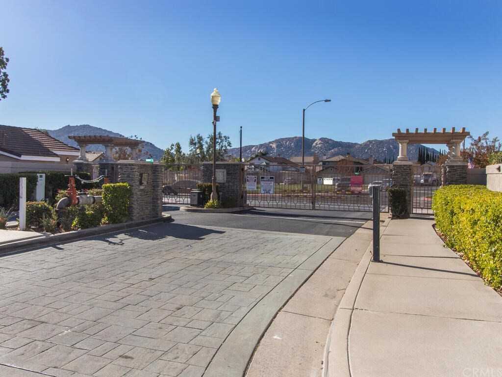 44675 Clover Lane