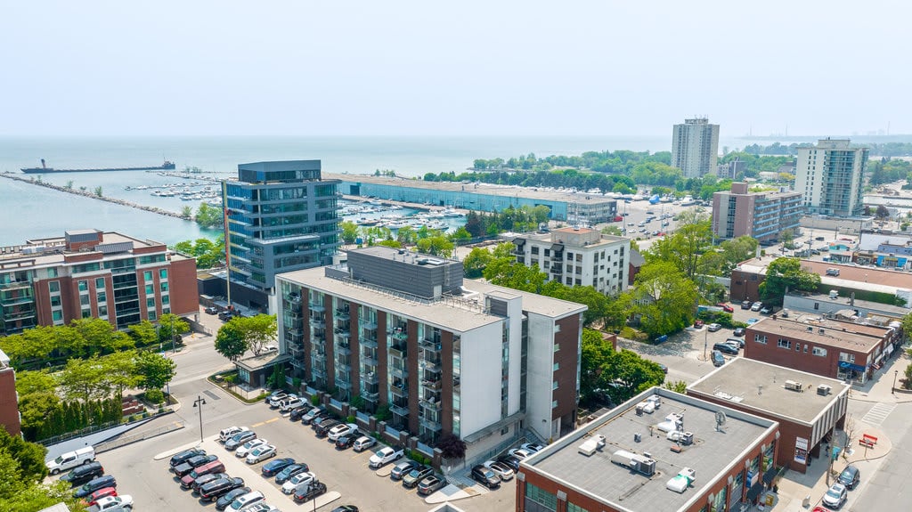 70 Port St E, Mississauga