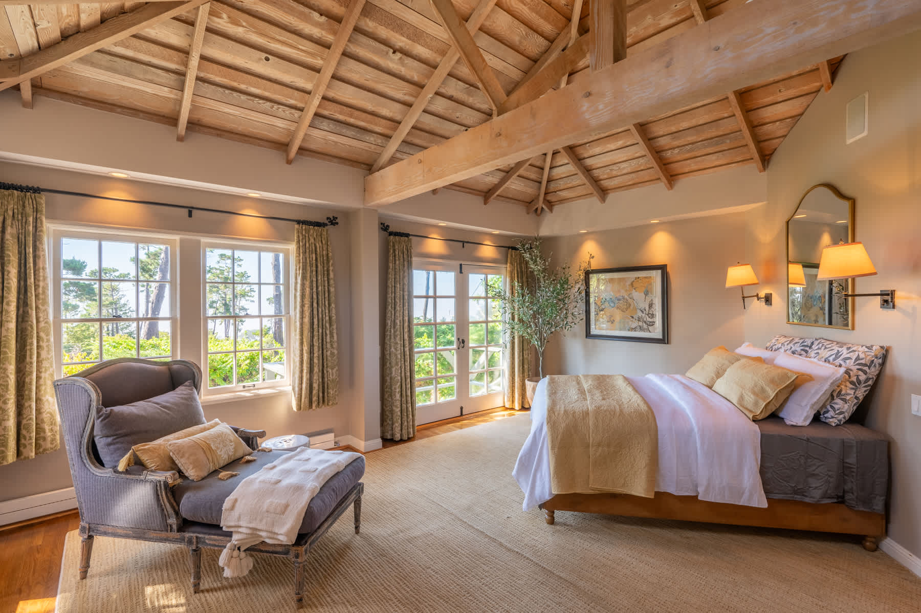 Charming Carmel Highlands Cottage - 125 Cypress Way