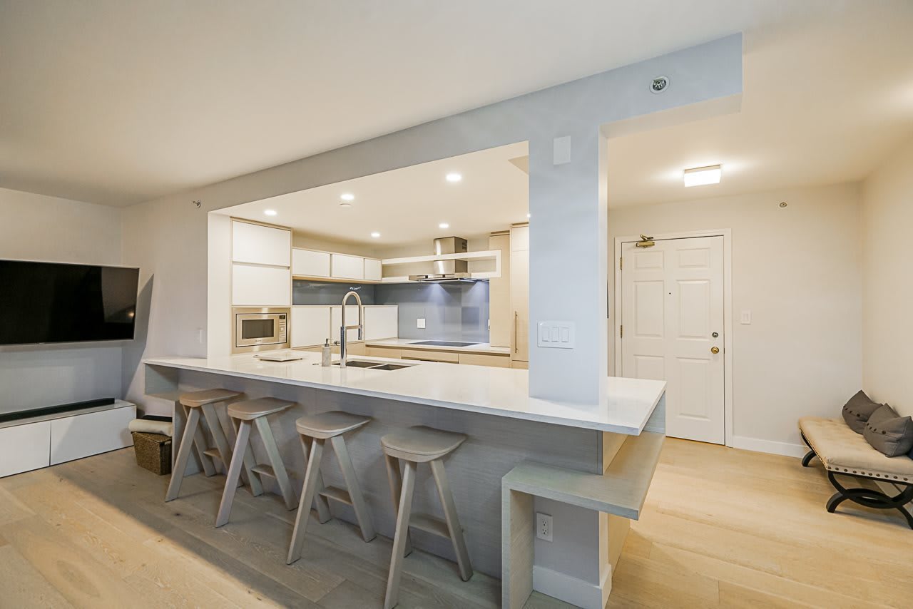 1188 Quebec St #2304