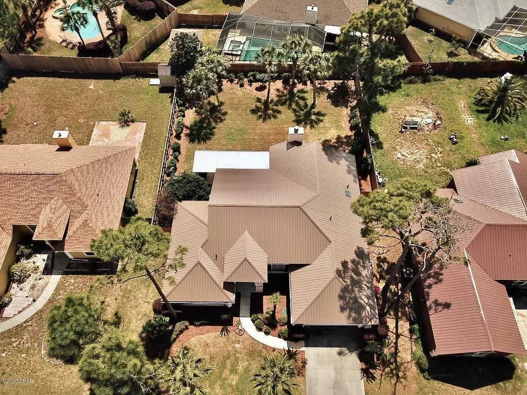 400 Deep Forest Lane