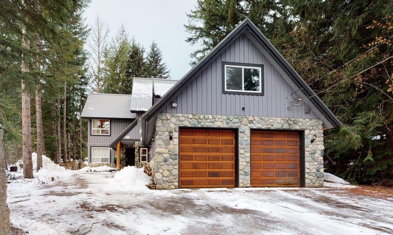 8365 Needles Drive, Whistler