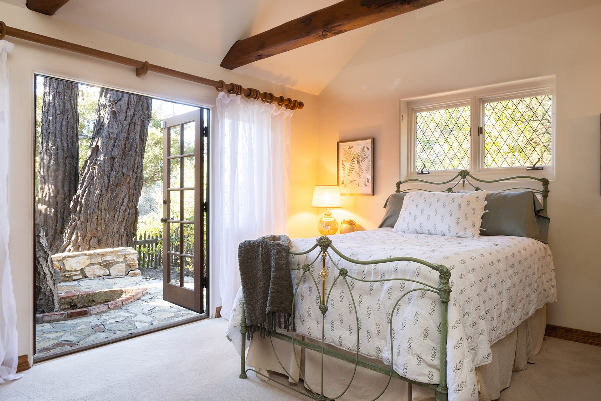 Charming Carmel Cottage