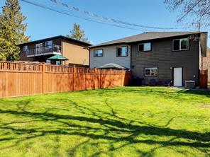 674 Goldie Ave, Langford