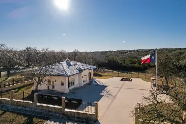 108 Concord Cir
