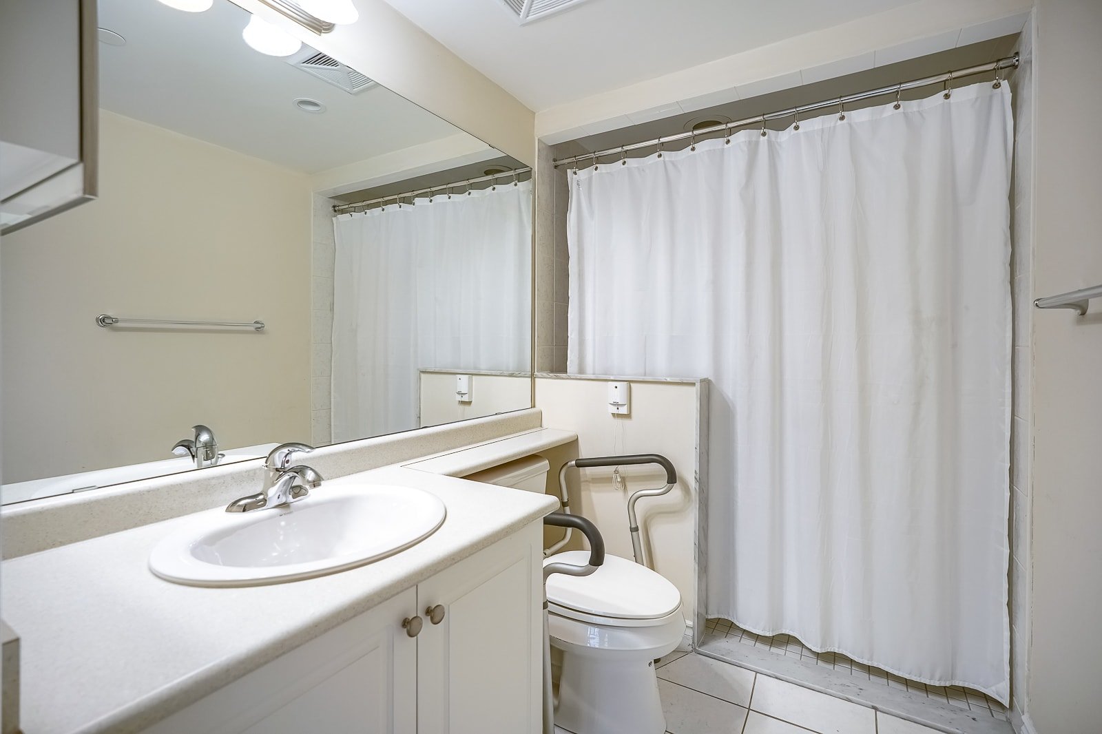 3 Marine Parade Dr #1101