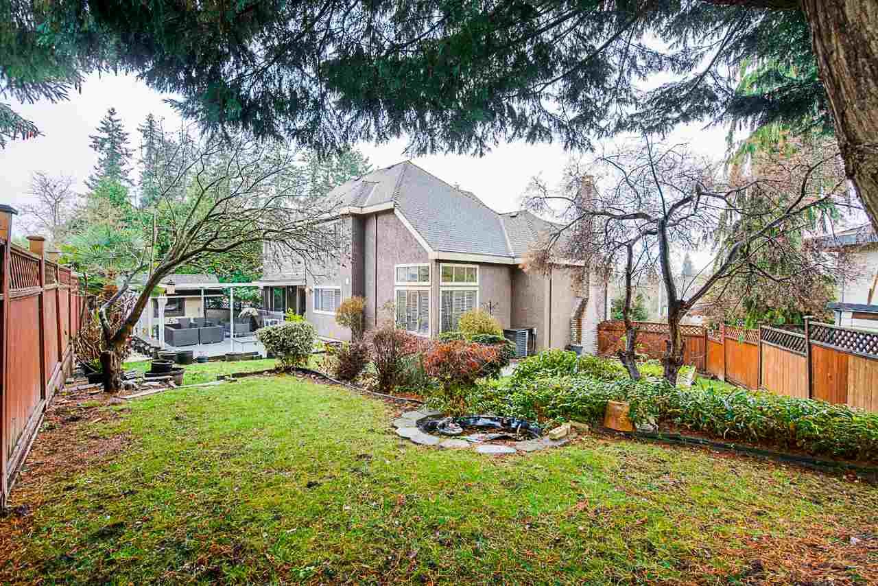 14993 82a Ave