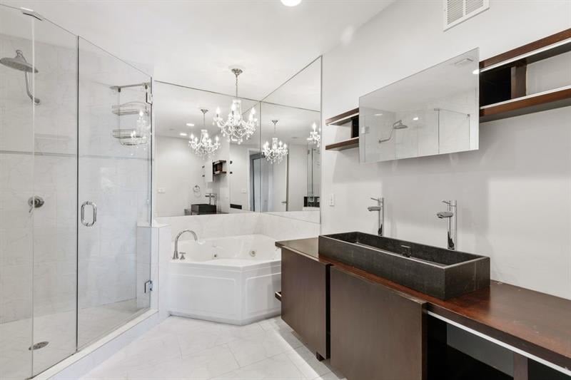 830 NE 19th Ave Unit #830