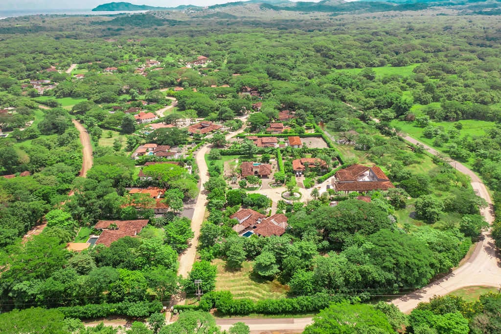 Pura Vida House | 6 bedroom 6 Bathroom Rental Juggernaut in Gated Community