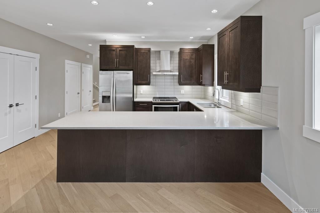 2351 Amherst Ave, Sidney