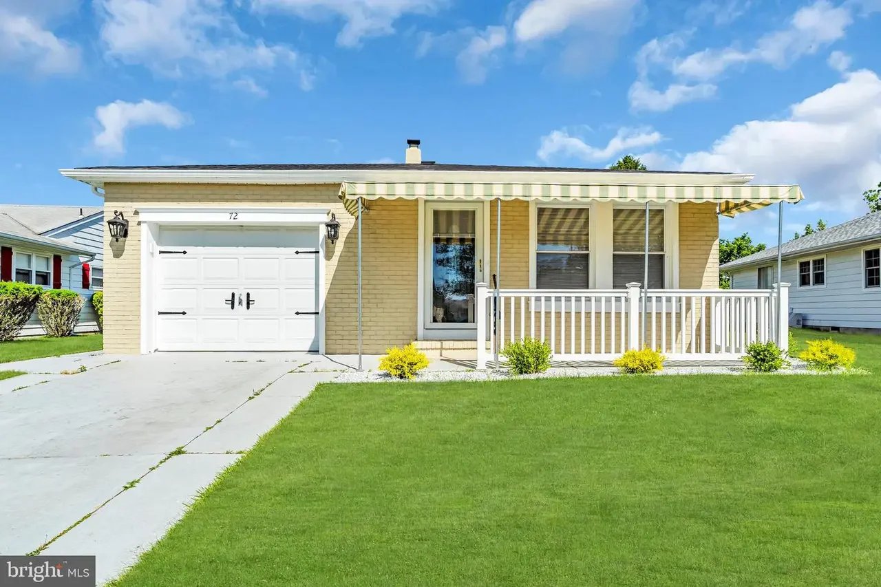 72 Puerto Vallarta St