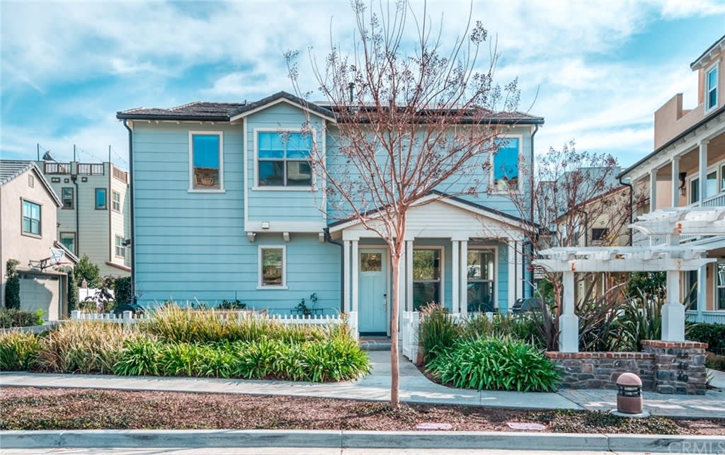 40 Marisol St