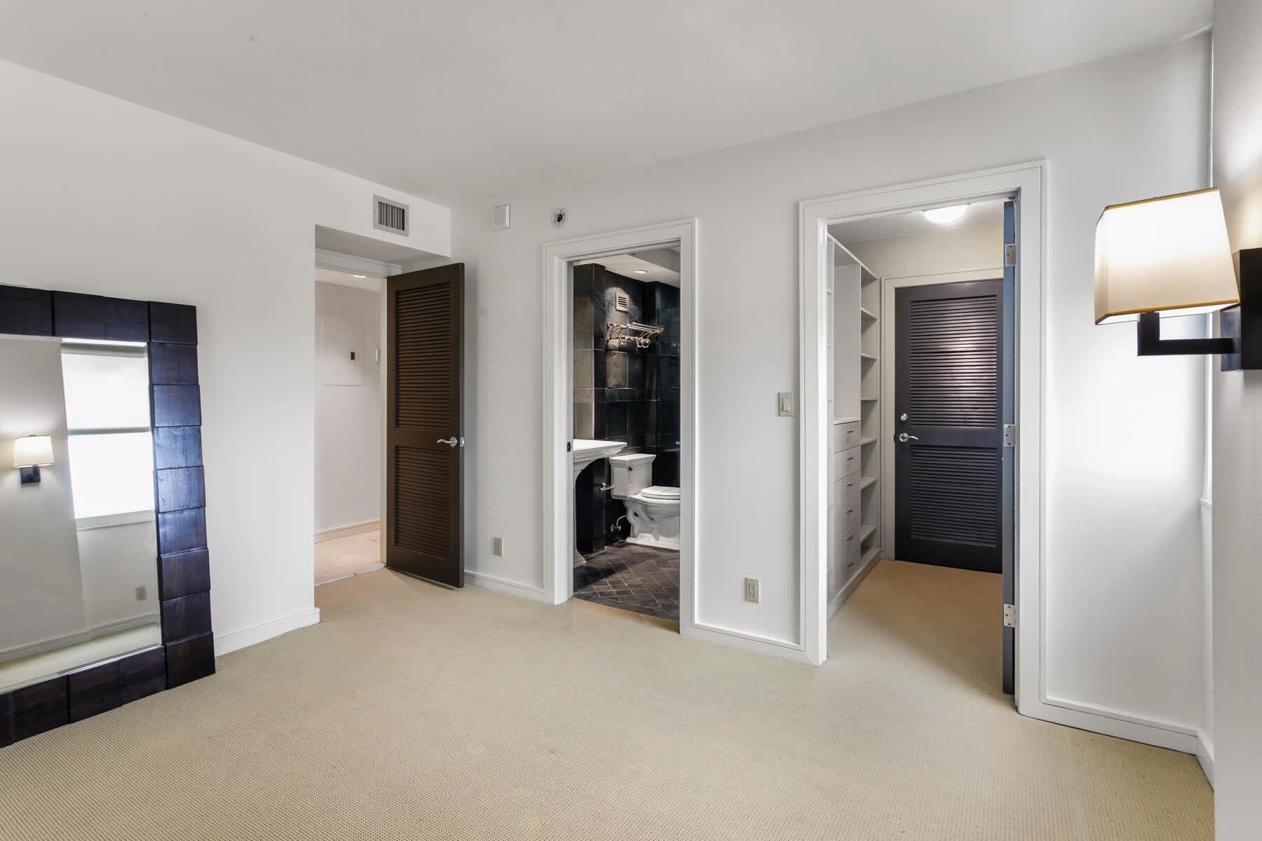 1801 S. Flagler Drive, 511