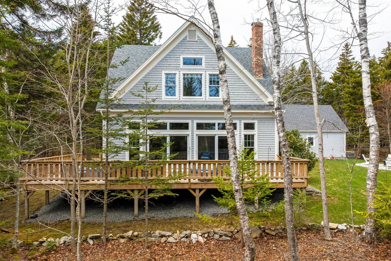 New Listing: 42 Pumpkin Cove Road, Bristol, ME 04554 – $875,000