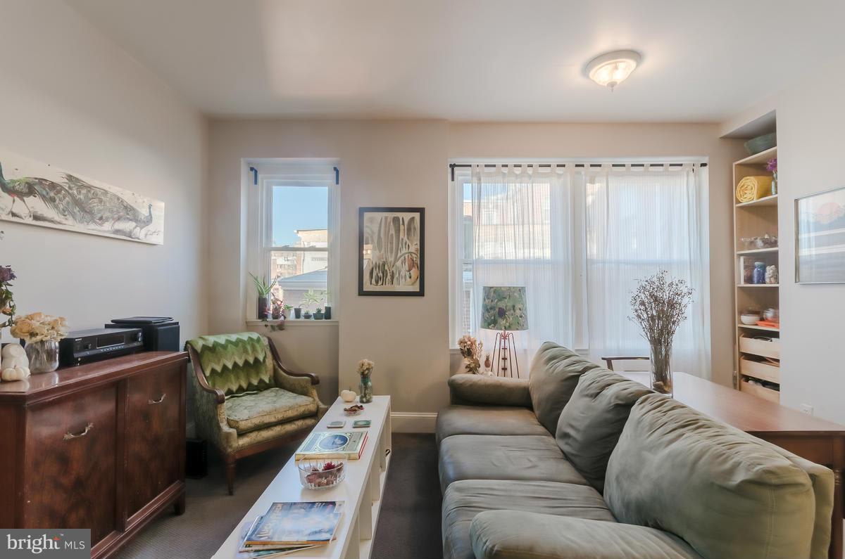 2008 16th St NW, # 302