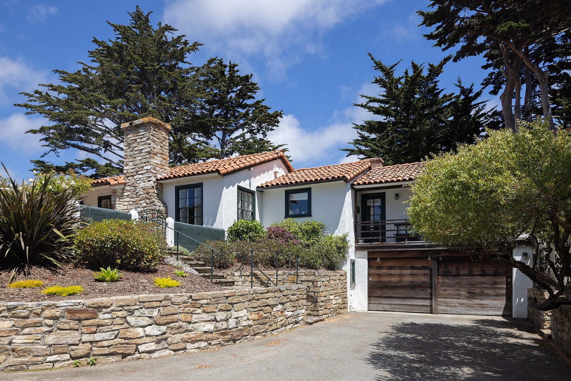 Spacious Carmel Abode - 2900 Franciscan Way
