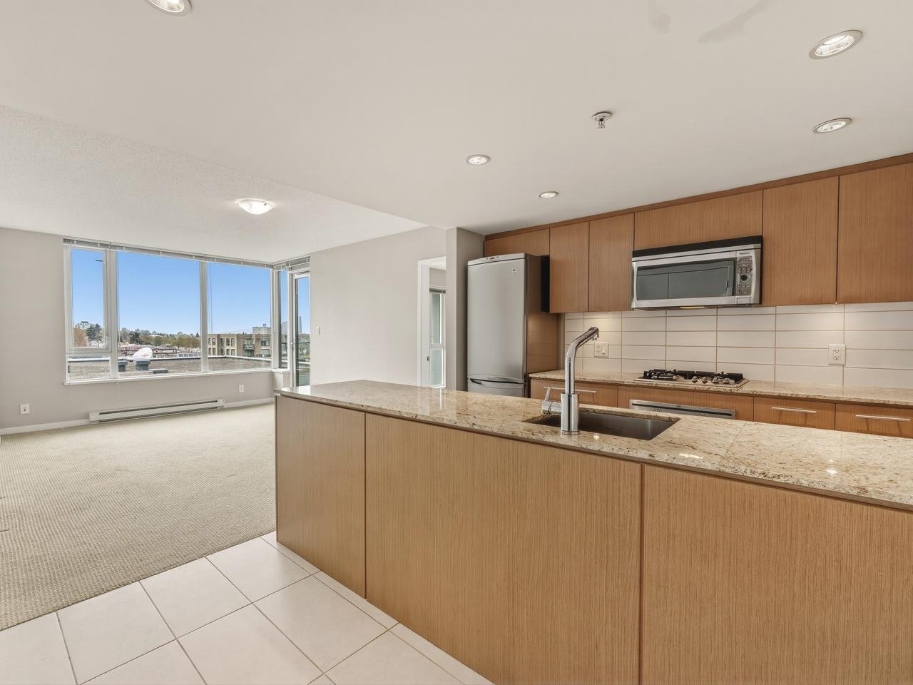511-522 W 8th Ave