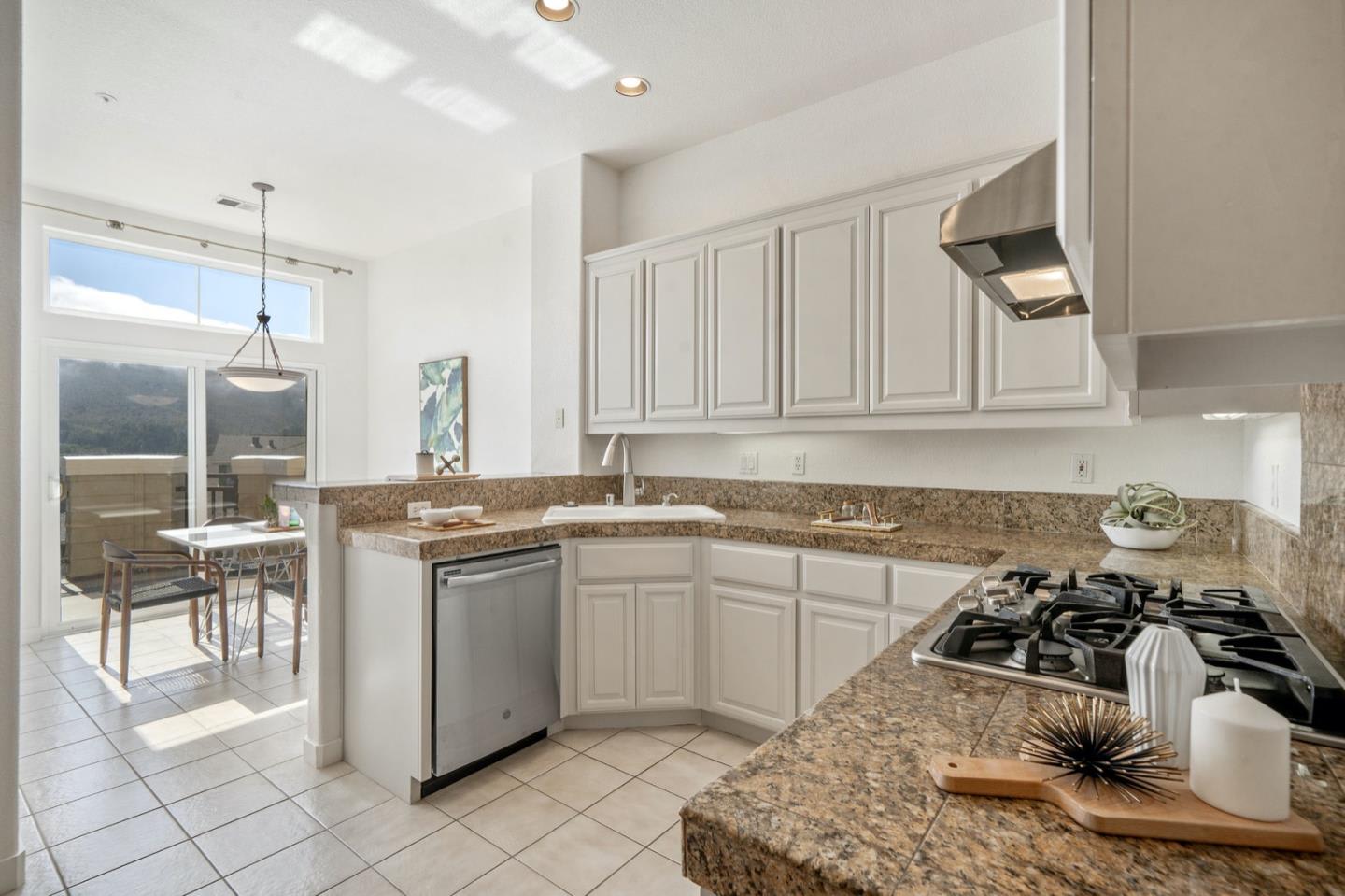 151 Fox Sparrow Ln